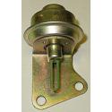 Quadrajet Rear Pull-Off, fits 1975-80 GM 3